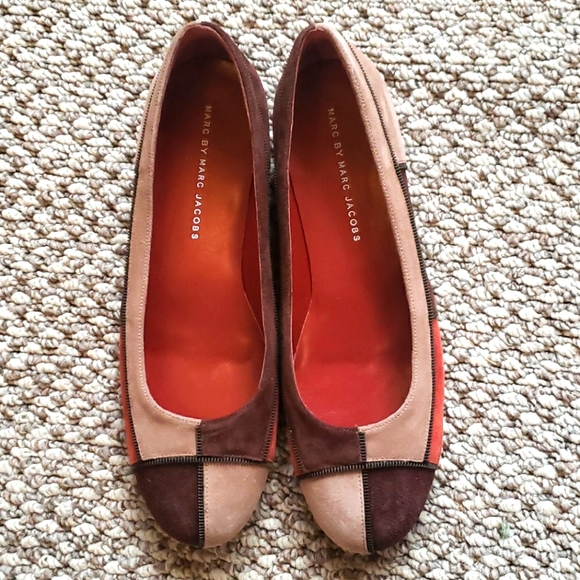 Marc by Marc Jacobs Women's Size 10 Suede Flats - Picture 1 of 4